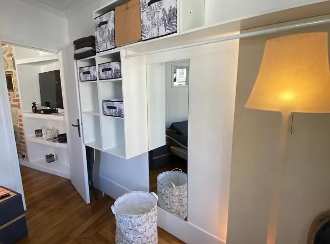 Apartment Bastille Belle Epoque Paris