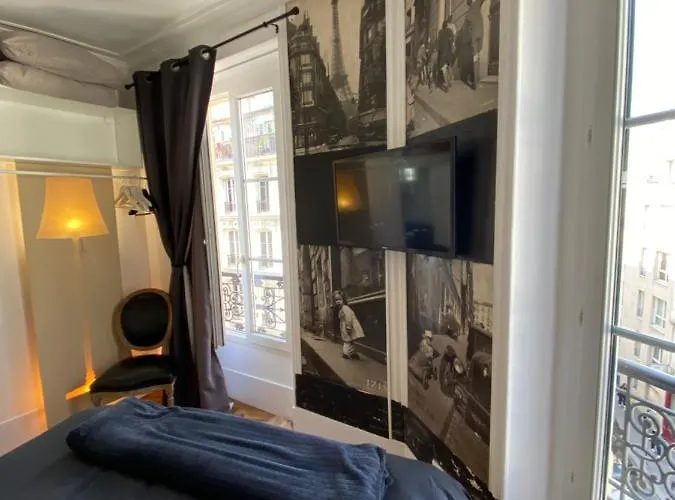 Bastille Belle Epoque